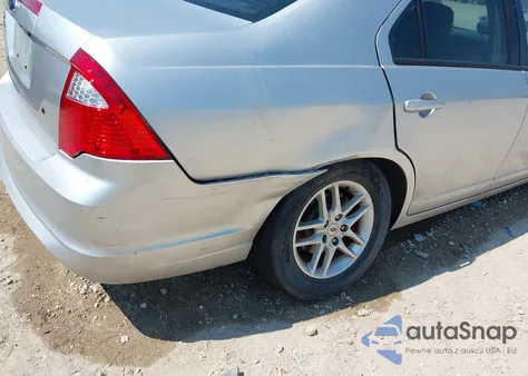 2012 Ford Fusion S из США, поврежденный, VIN 3FAHP0GA9CR113100